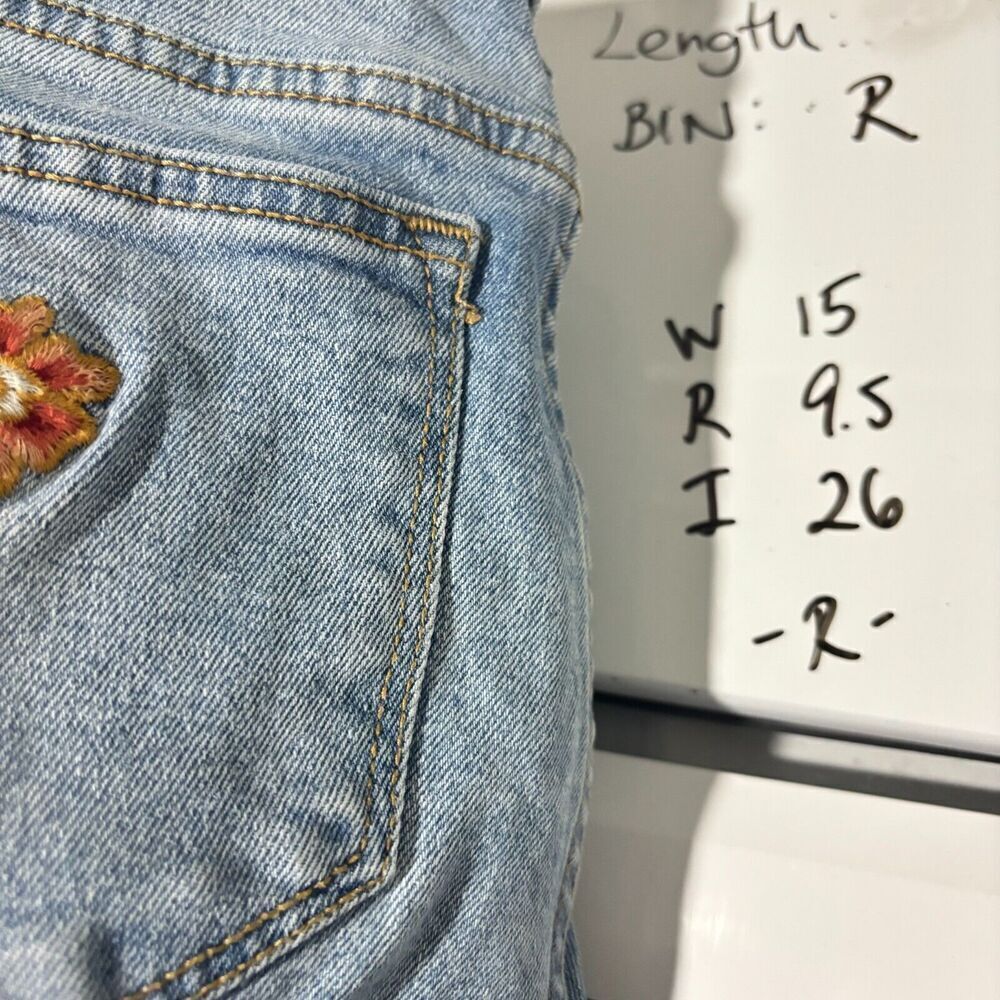 Driftwood Women's Colette Crop Jeans 26 Blue‎ Raw Hem Cuffed Floral Embroidered - Picture 8 of 8